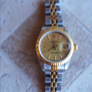 Rolex Oyster 18k Gold Watch